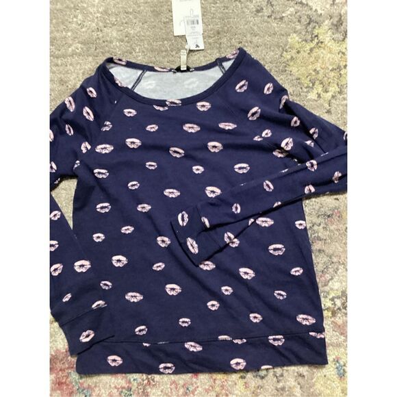 New. JOIE navy kiss print sweatshirt. Retails $138 - Picture 6 of 8